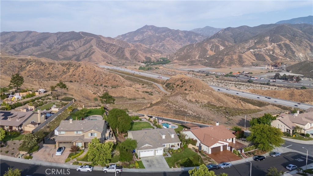 29320 Sequoia Road Canyon Country, CA 91387 - Photo 5 of 51