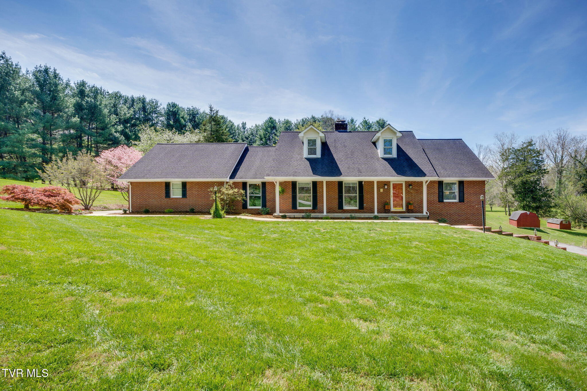 400 Pactolus Road Kingsport, TN 37663 - Photo 1 of 61 003c