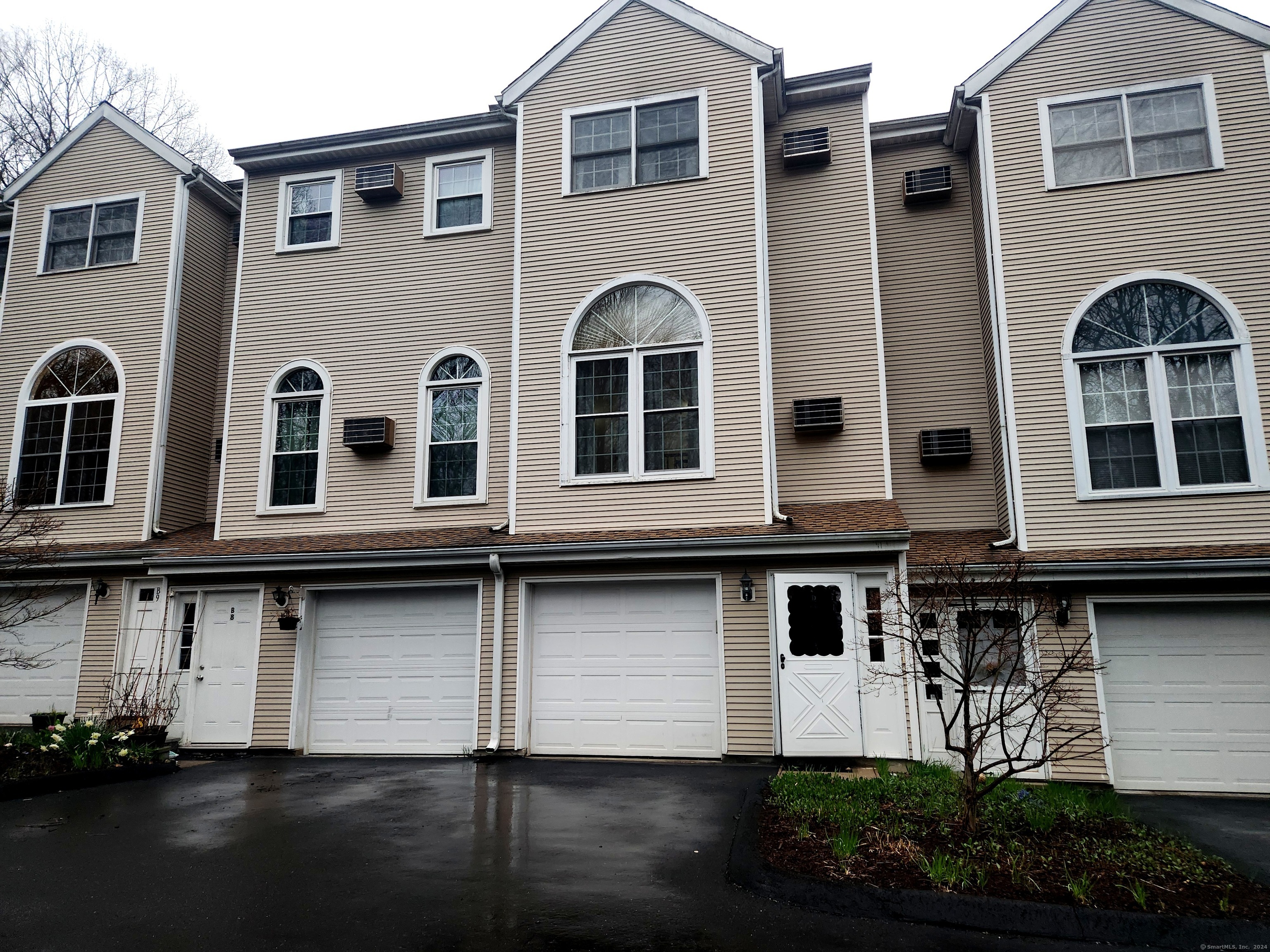 350 Bristol Street, Unit B7 Waterbury, CT 06708 - Photo 1 of 1