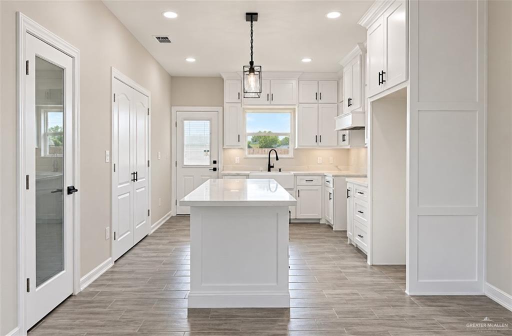 2616 Risotta Street Weslaco, TX 78596 - Photo 5 of 13 Gallery Image 5