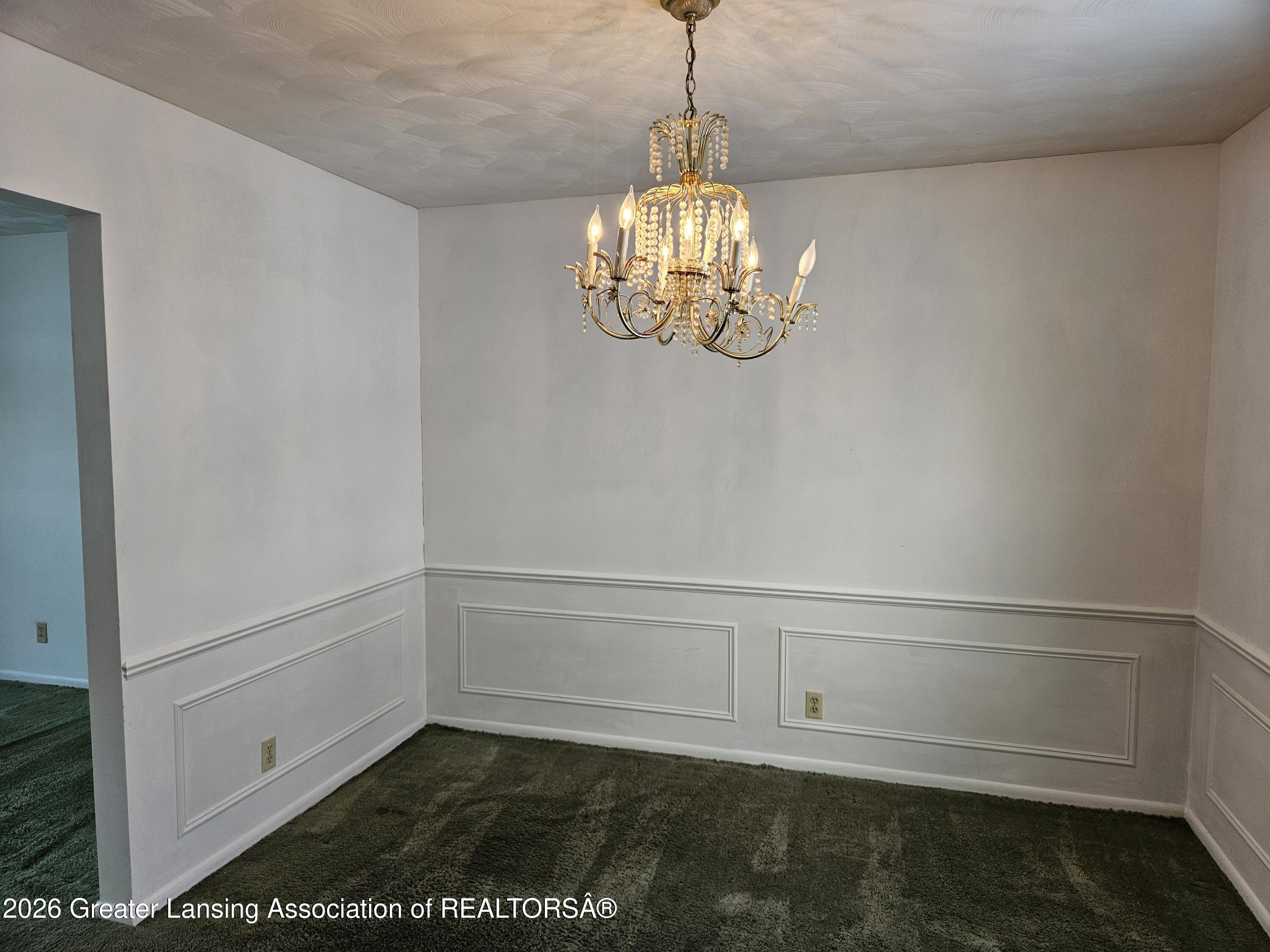 2800 Tecumseh River Road Lansing, MI 48906 - Photo 8 of 27 Dining Room 2