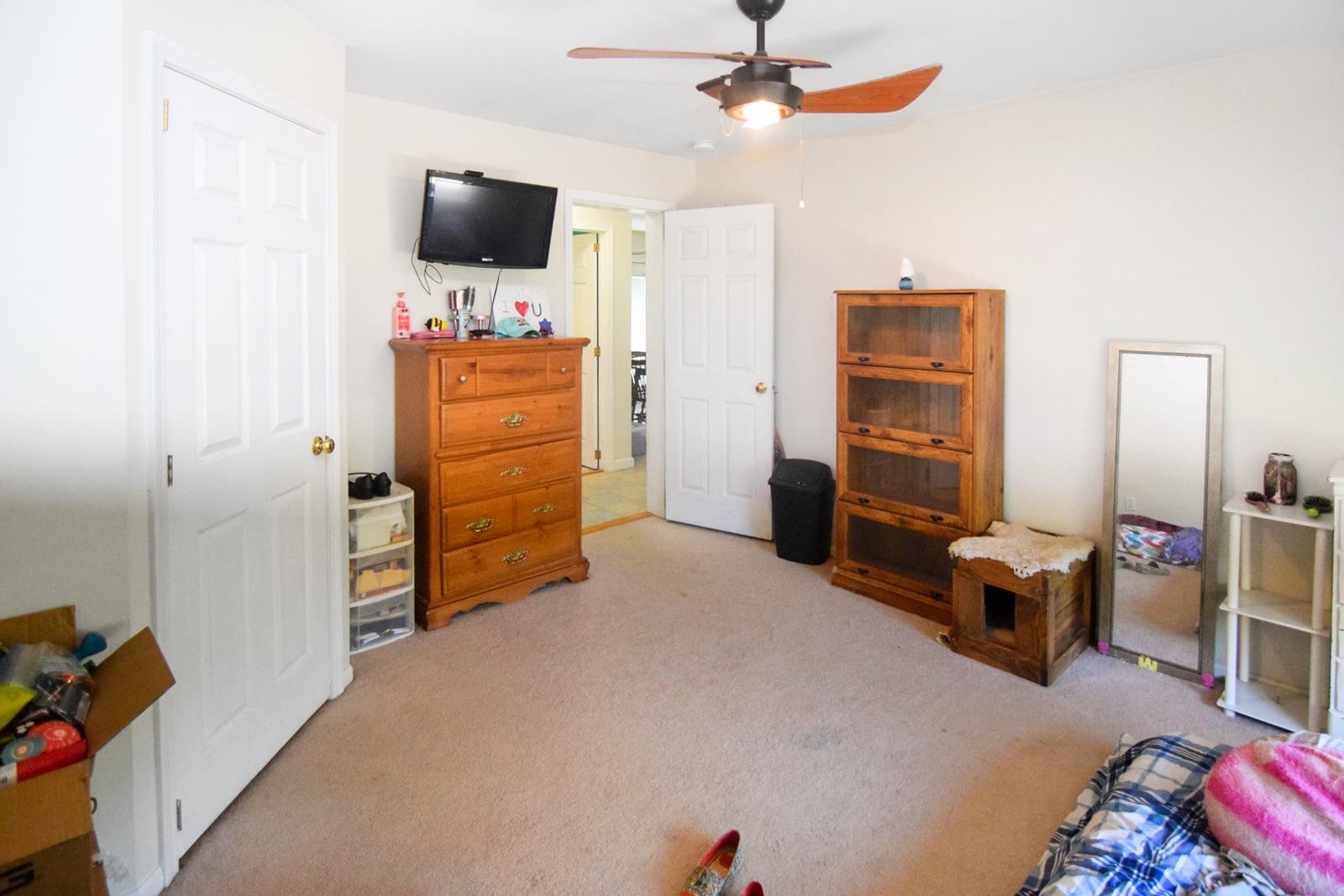 11 Cleos Way Bethlehem, NH 03574 - Photo 17 of 32