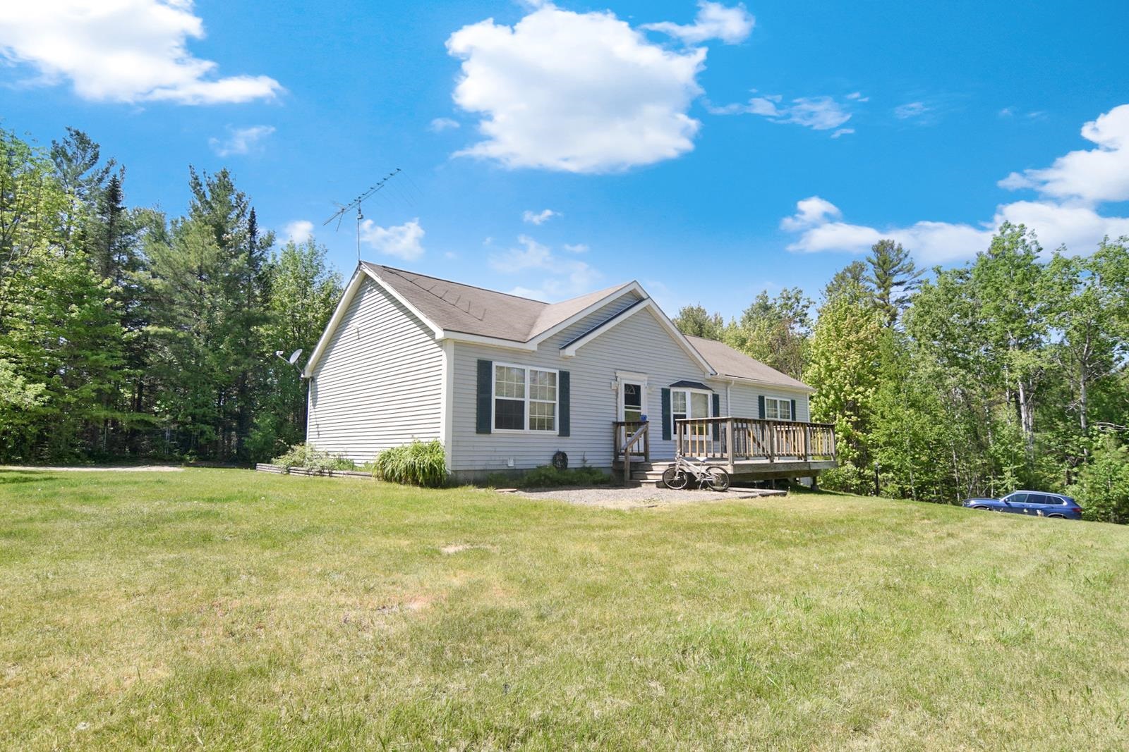 11 Cleos Way Bethlehem, NH 03574 - Photo 29 of 32