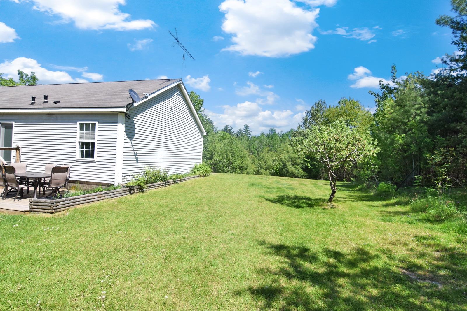 11 Cleos Way Bethlehem, NH 03574 - Photo 30 of 32