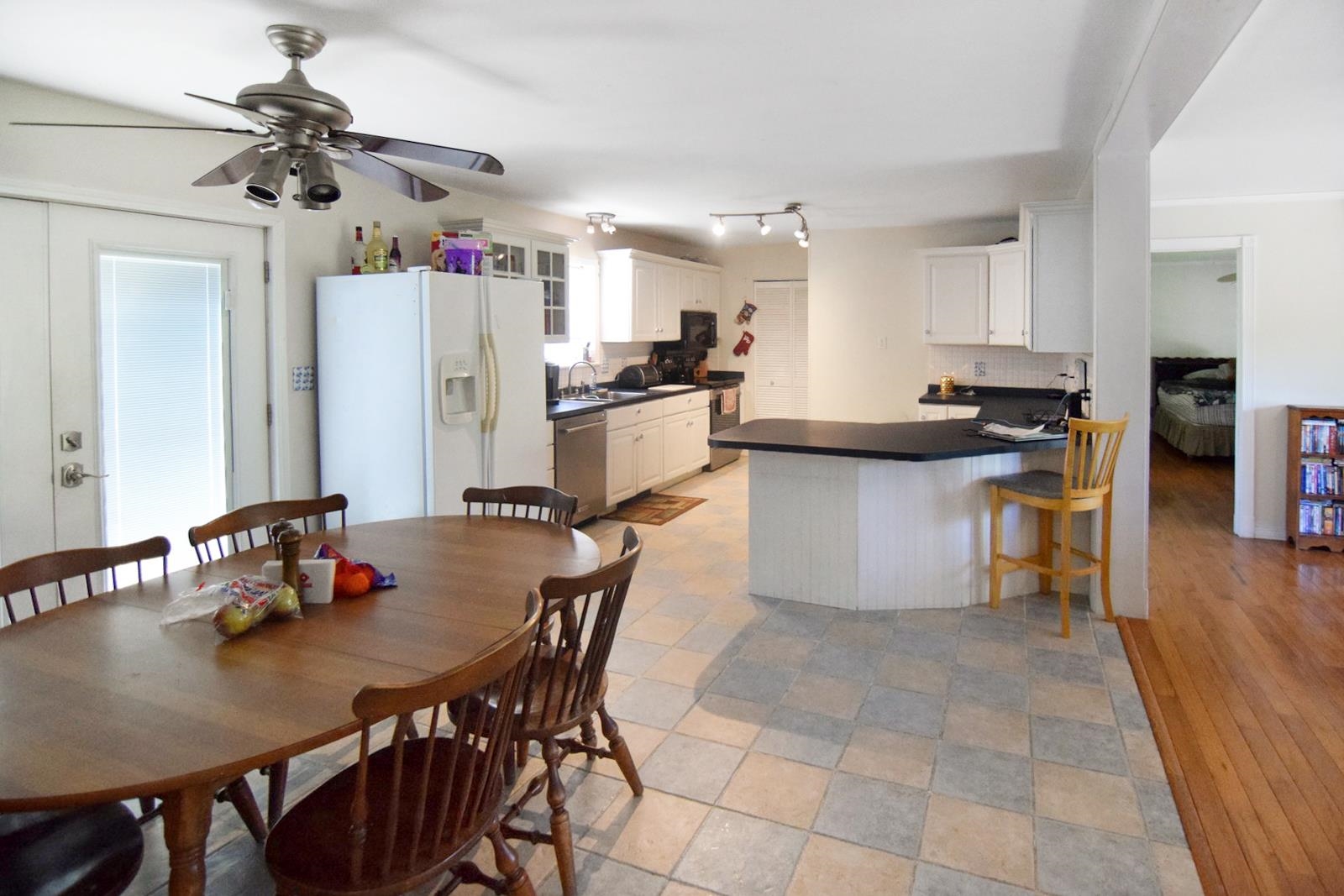 11 Cleos Way Bethlehem, NH 03574 - Photo 5 of 32