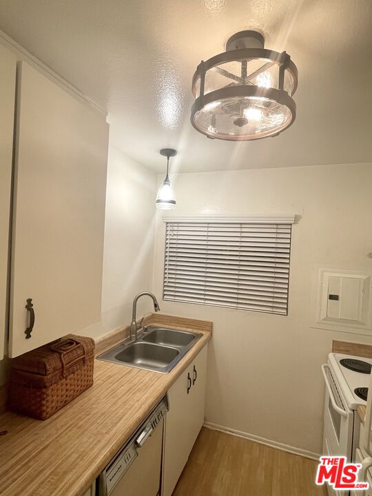 271 South Ventura Road, Unit 301 Port Hueneme, CA 93041 - Photo 10 of 15