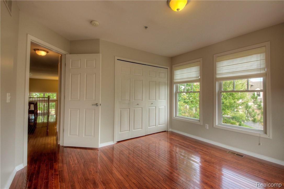 50103 Harding Street, Unit 123 Canton, MI 48188 - Photo 21 of 49 22 Bed2.jpg