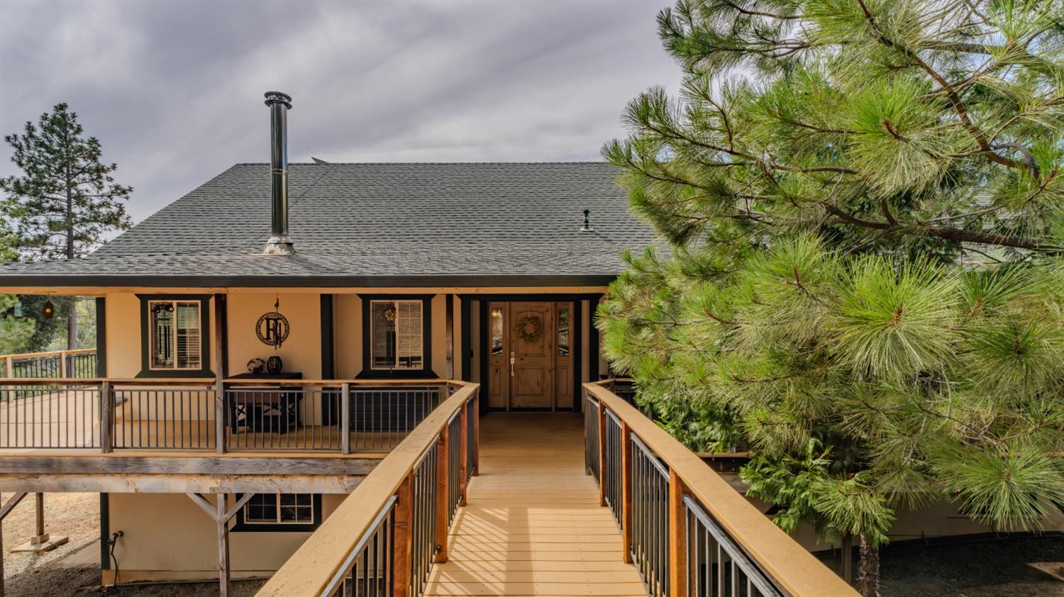 7806 Doster Road Mountain Ranch, CA 95246 - Photo 7 of 68 Gallery Image 7
