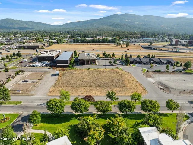 $845,000 | 634 North Calgary Court, Post Falls, ID 83854