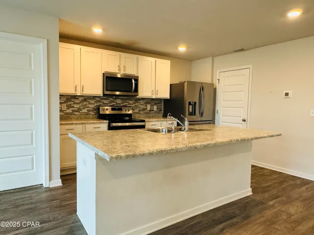 $2,200 | 4011 Silver Spur Road, Panama City, FL 32404