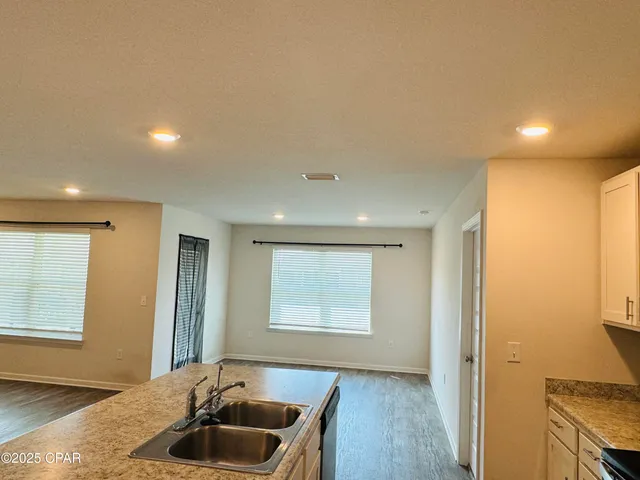 $2,200 | 4011 Silver Spur Road, Panama City, FL 32404