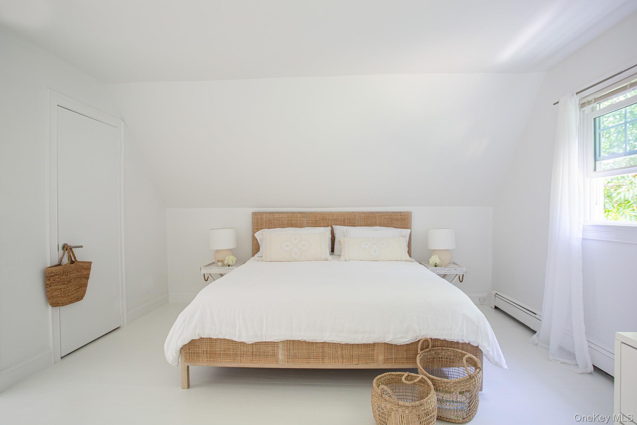 78 Jagger Lane Westhampton, NY 11977 - Photo 12 of 32