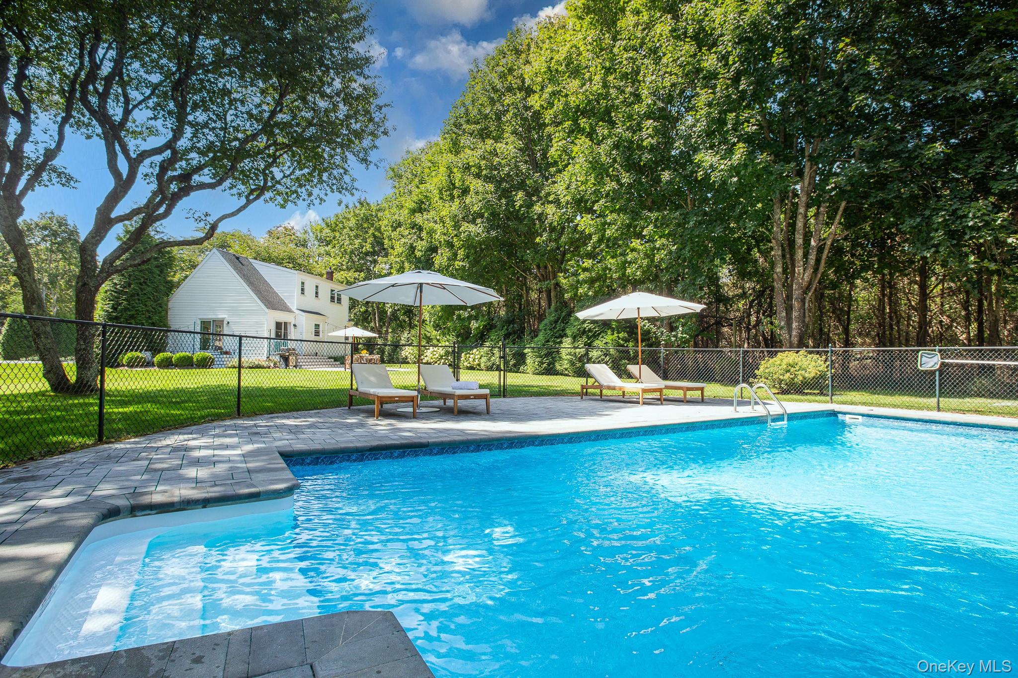 78 Jagger Lane Westhampton, NY 11977 - Photo 27 of 32