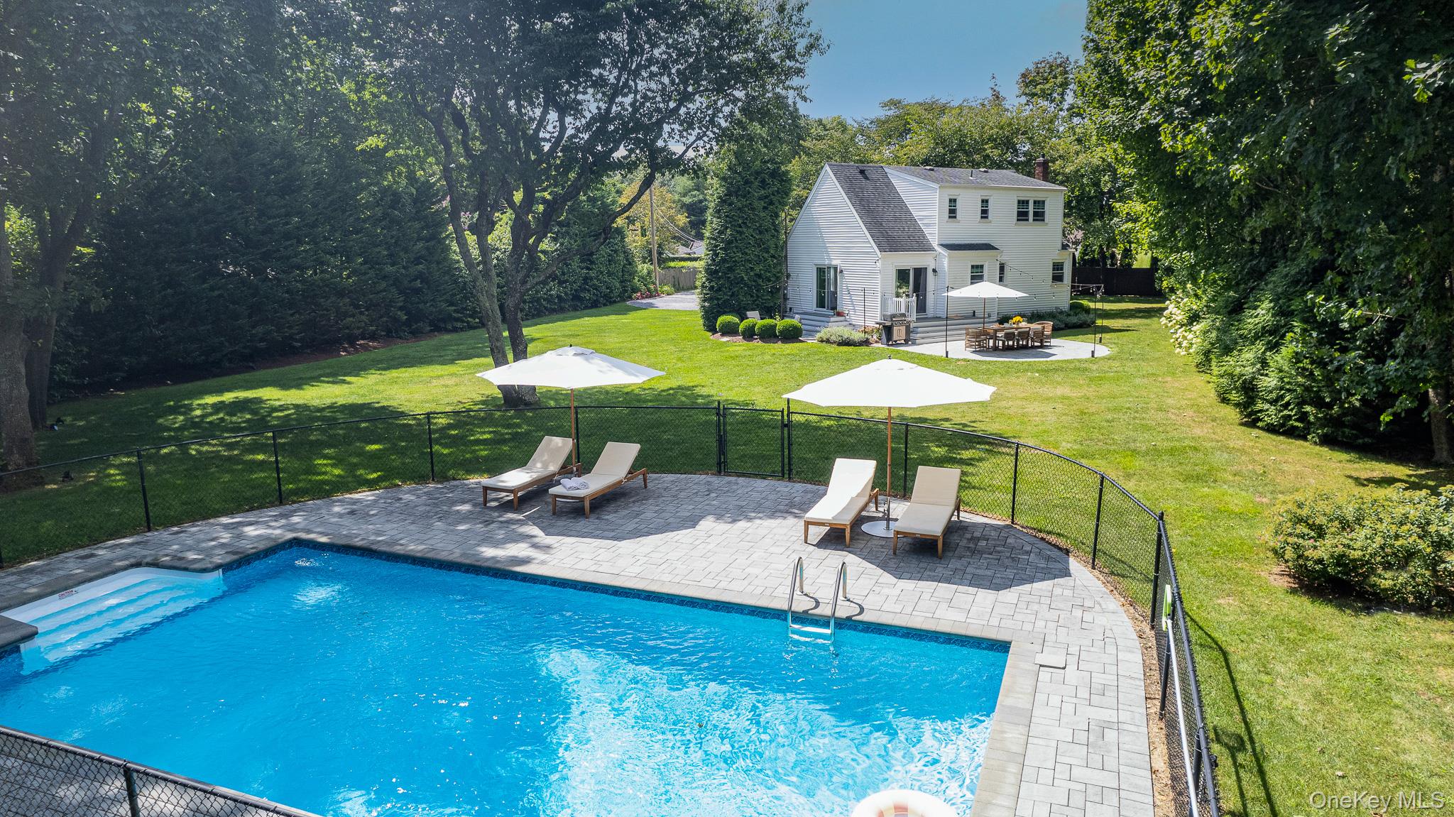 78 Jagger Lane Westhampton, NY 11977 - Photo 28 of 32