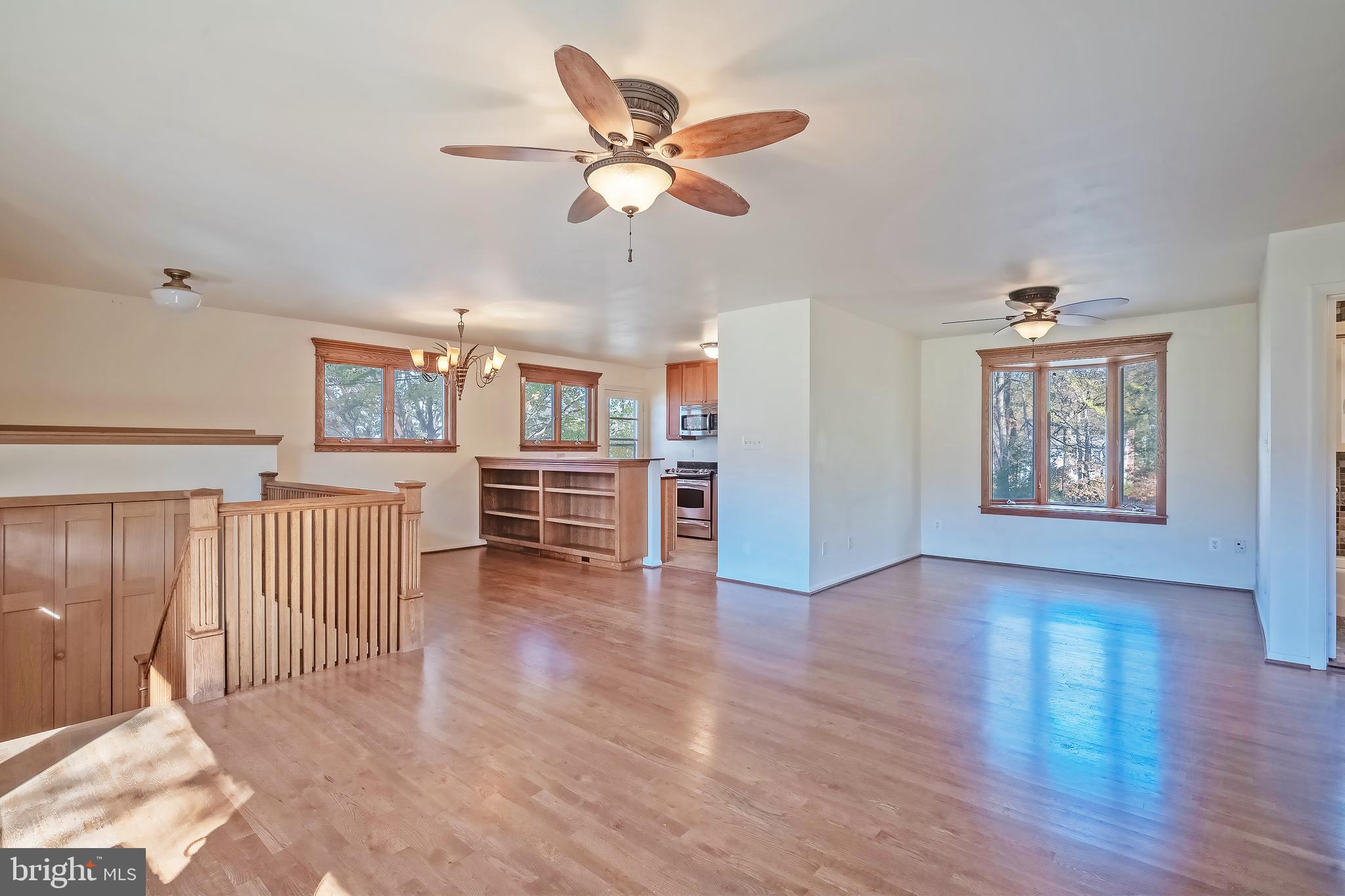2455 Flint Hill Road Vienna, VA 22181 - Photo 8 of 41 Gallery Image 8