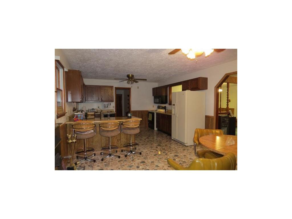 14416 Sandy Ridge Road St. Paul, VA 24283 - Photo 13 of 22 Kitchen