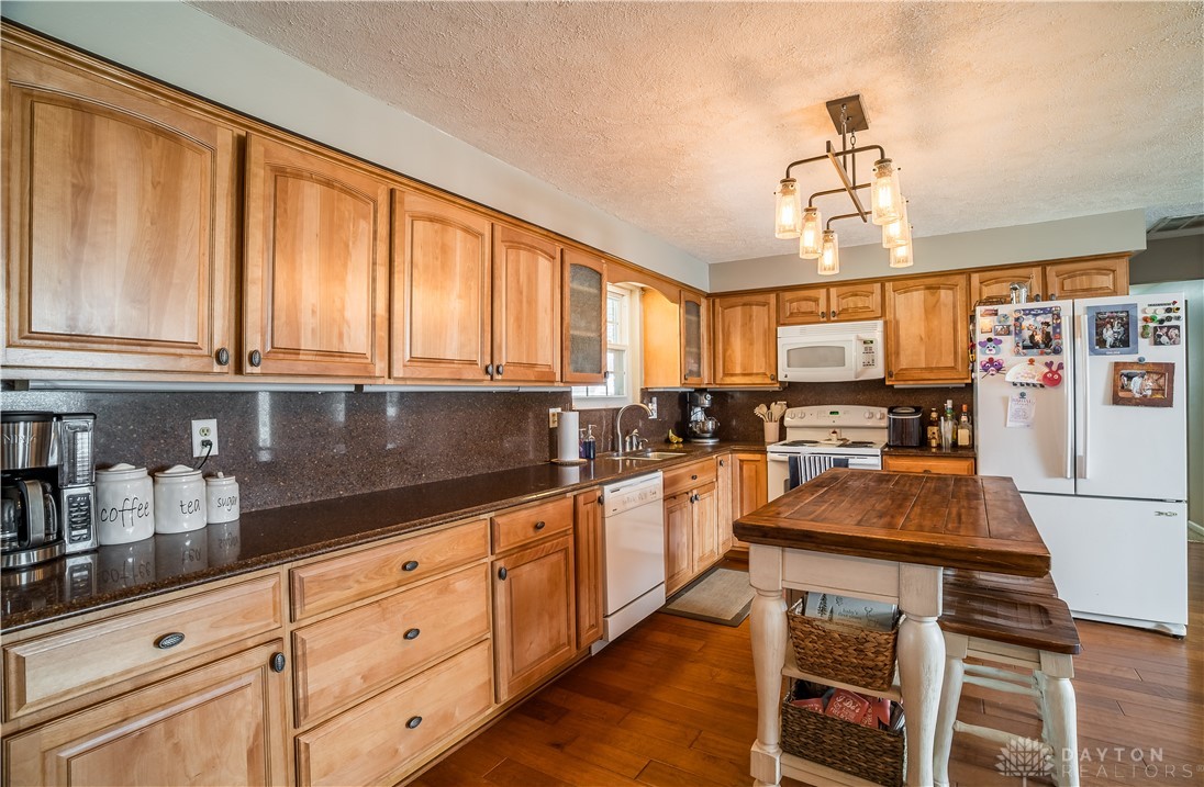 175 Kent Road Tipp City, OH 45371 - Photo 8 of 25 Gallery Image 8