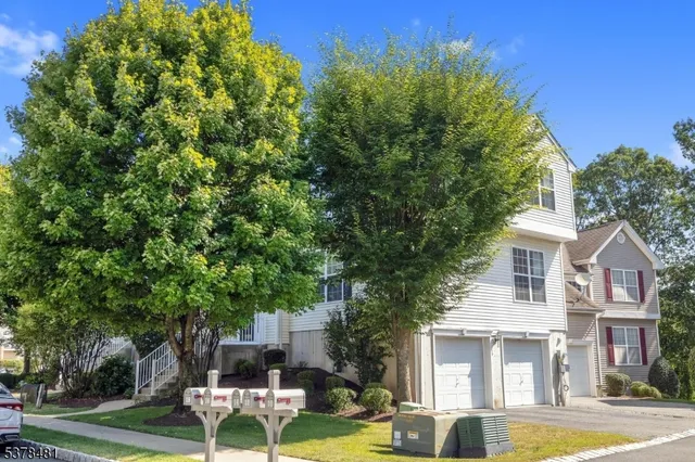 $3,475 | 18 Brock Lane, Hackettstown, NJ 07840