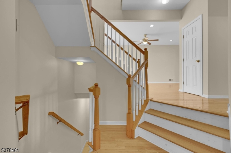 18 Brock Lane Hackettstown, NJ 07840 - Photo 5 of 30