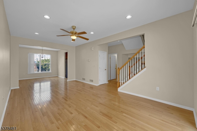 18 Brock Lane Hackettstown, NJ 07840 - Photo 6 of 30