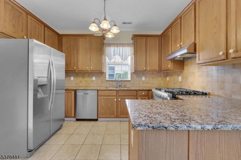 18 Brock Lane Hackettstown, NJ 07840 - Photo 9 of 30