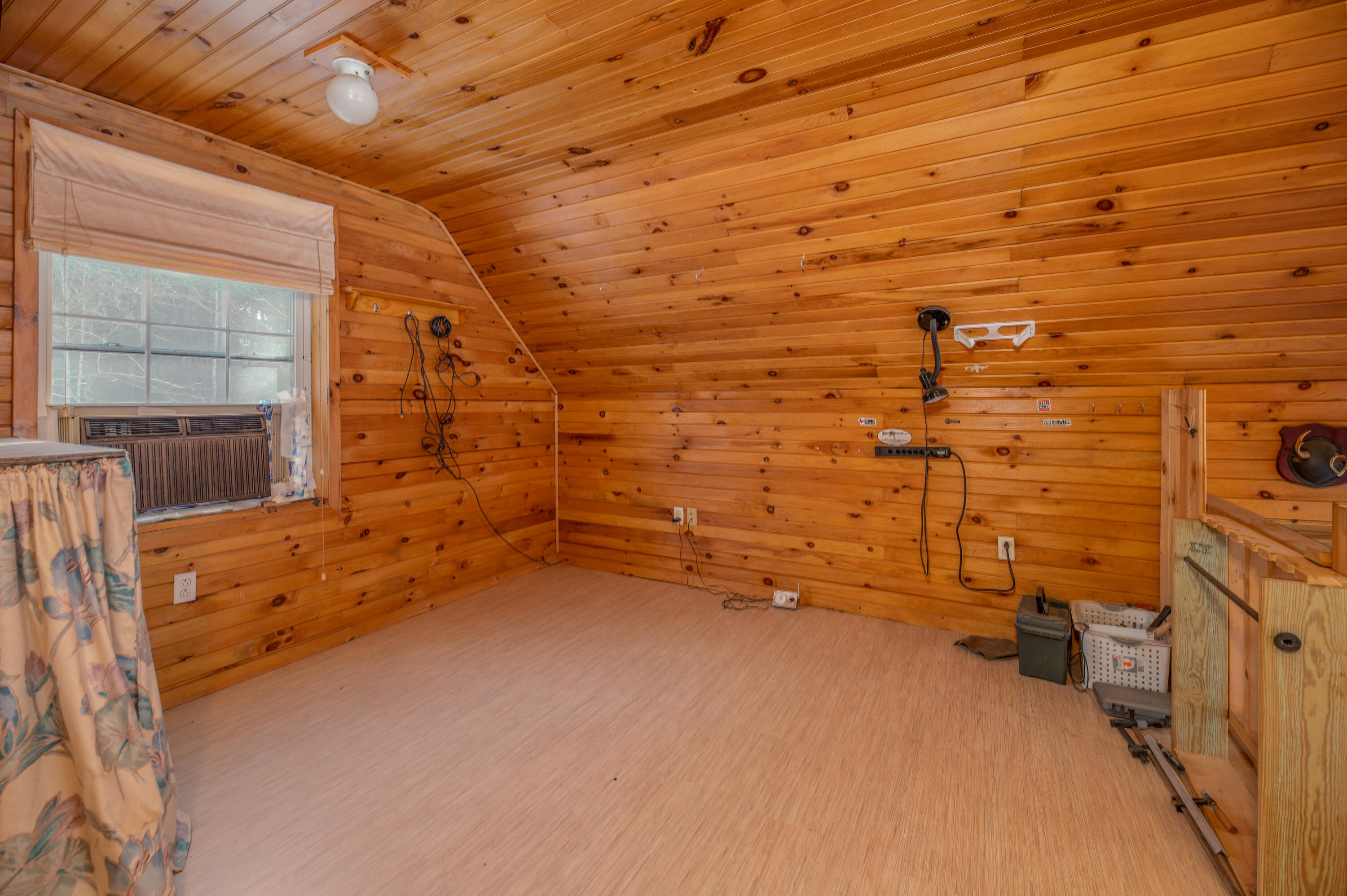 585 South Arm Road Andover, ME 04216 - Photo 23 of 36 Interior20