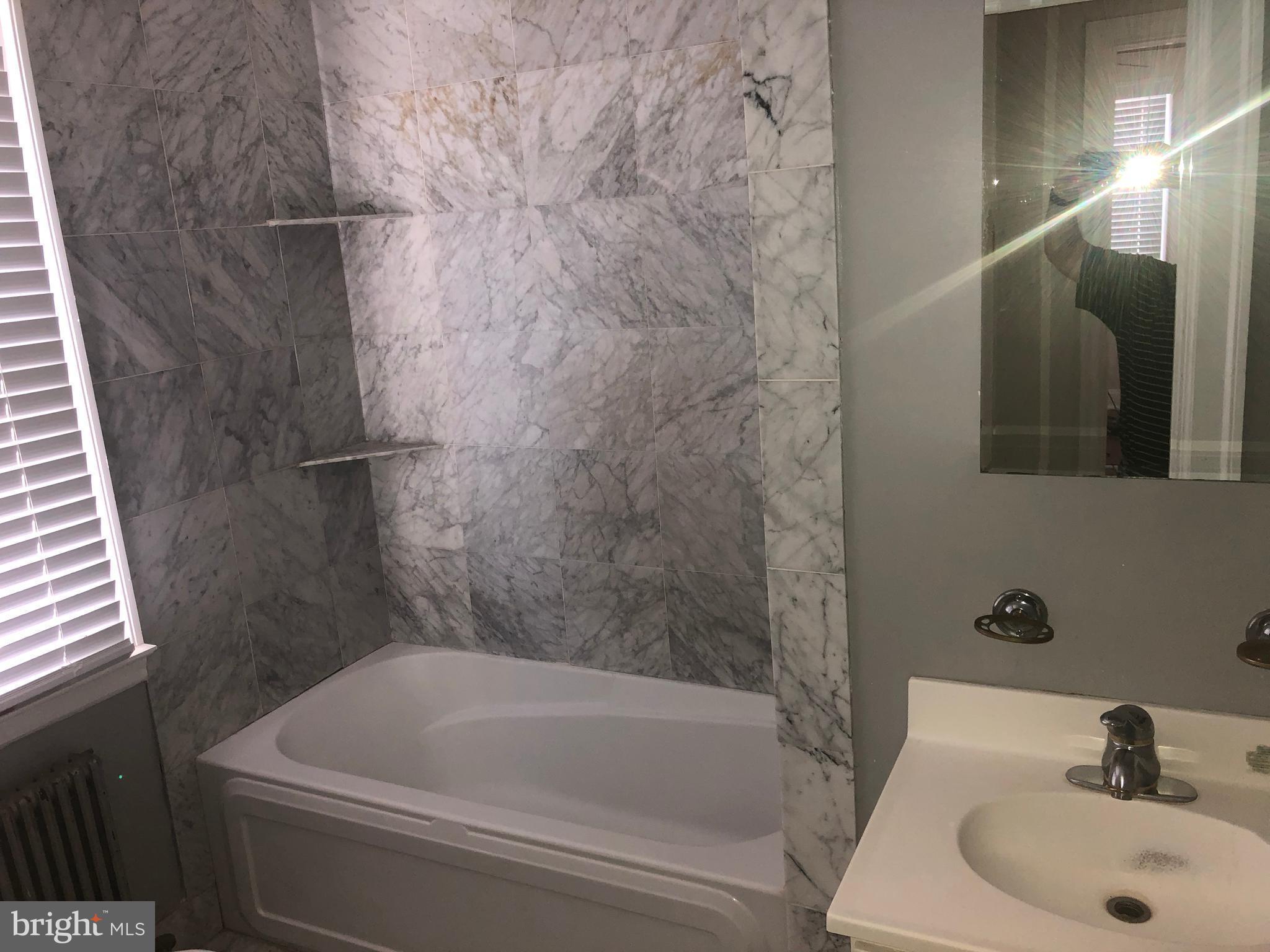 644 Ridge Road Southeast Washington, DC 20019 - Photo 10 of 12 Bath
