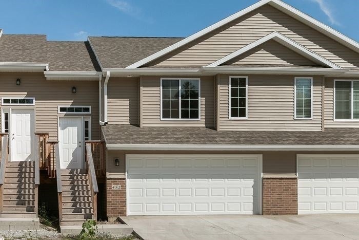 463 RJ Drive Tiffin, IA 52340 - Photo 1 of 25 Gallery Image 1