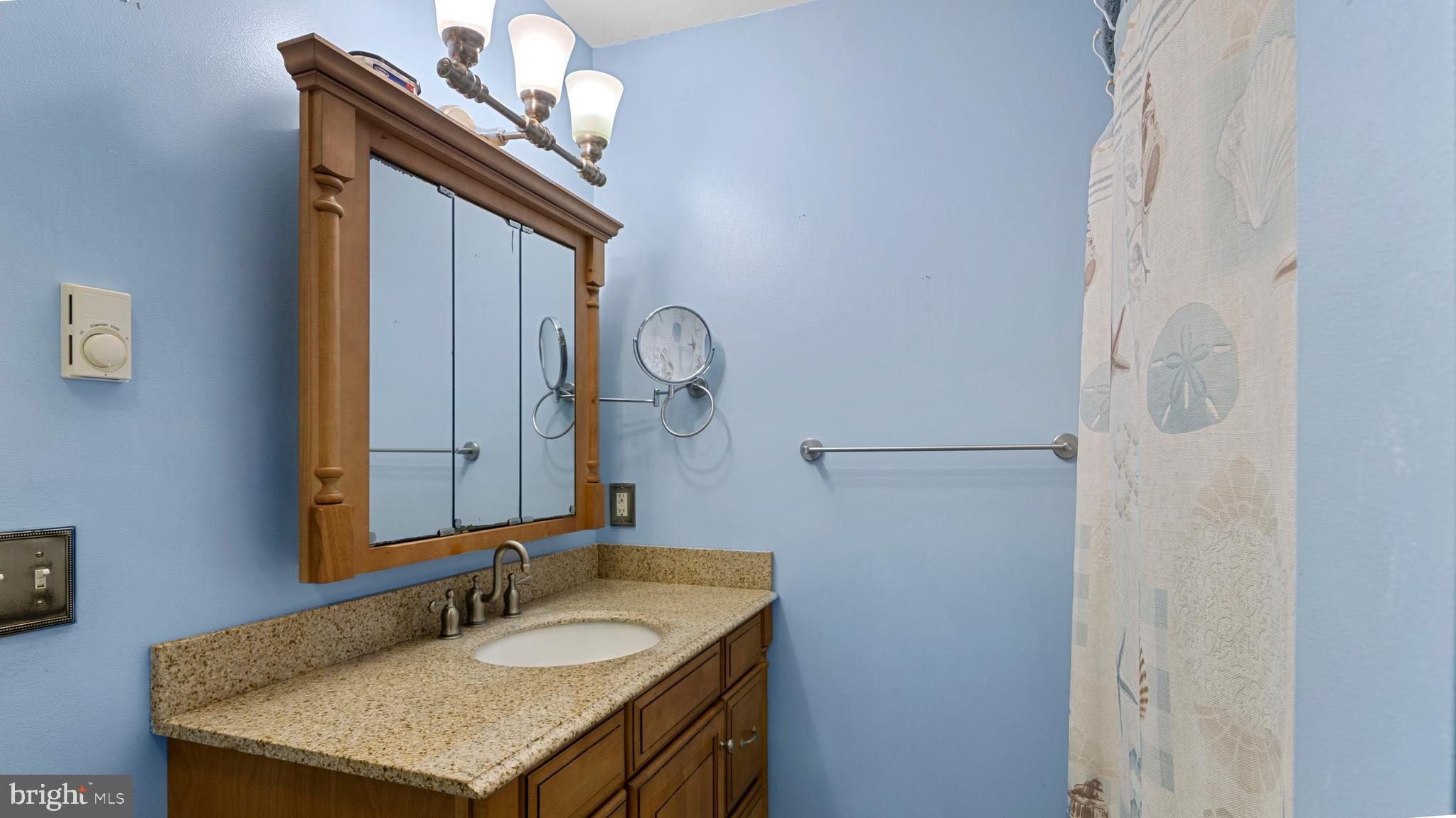 208 Oriole Avenue Ridgely, MD 21660 - Photo 11 of 27