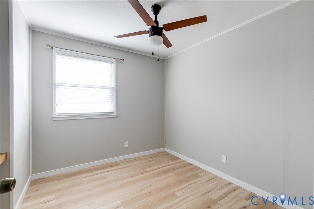 9814 Durango Road Henrico, VA 23228 - Photo 19 of 27 an empty room with a window