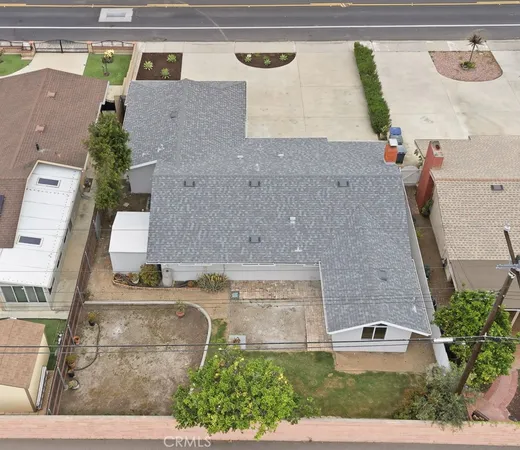 $749,000 | 2400 West Hemlock Street, Oxnard, CA 93035