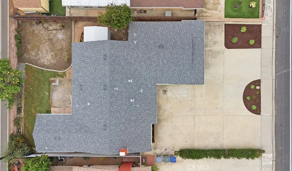 $749,000 | 2400 West Hemlock Street, Oxnard, CA 93035