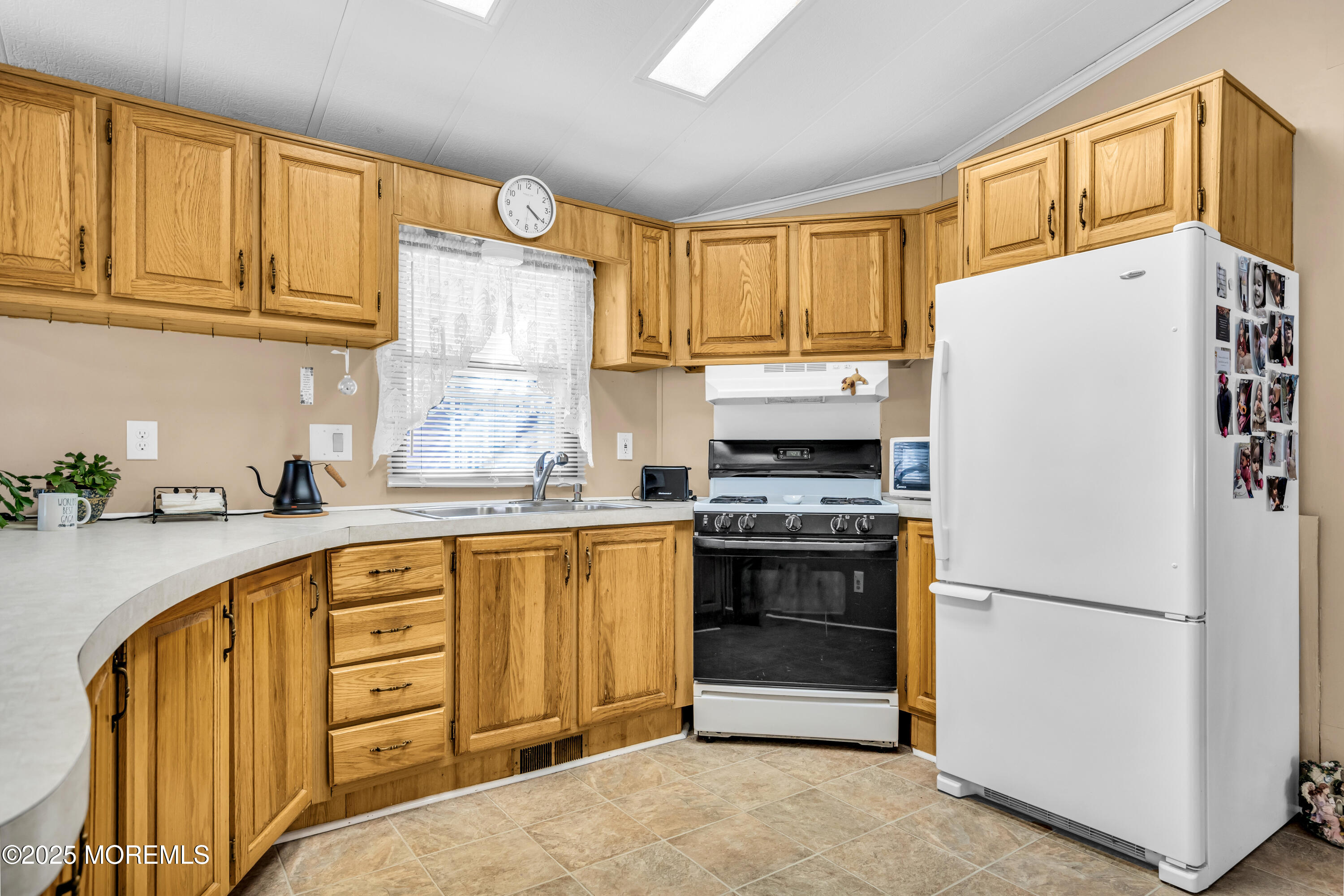 156 Village Road Morganville, NJ 07751 - Photo 15 of 36 013__dsc4597_426