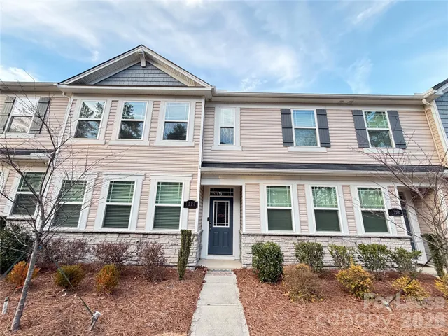 $2,100 | 1328 Galloway Road, Charlotte, NC 28262