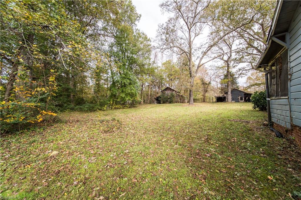 271 Spur Road Greensboro, NC 27406 - Photo 22 of 33 Gallery Image 22