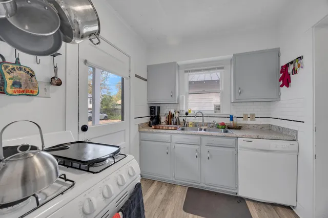 $1,435,000 | 4302 Avenue G, Unit A B C, Austin, TX 78751