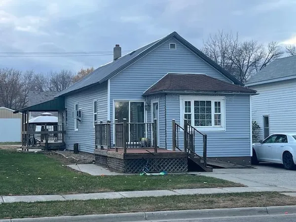 $38,000 | 508 Main Avenue South, Hankinson, ND 58041