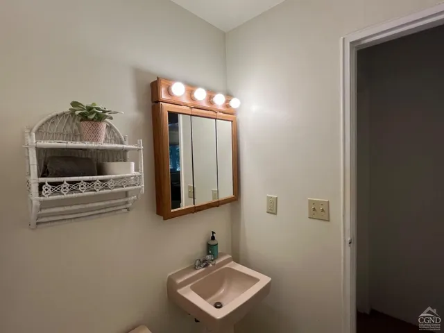 $224,999 | 24 Highlands Lane, Unit J4, Hunter, NY 12442