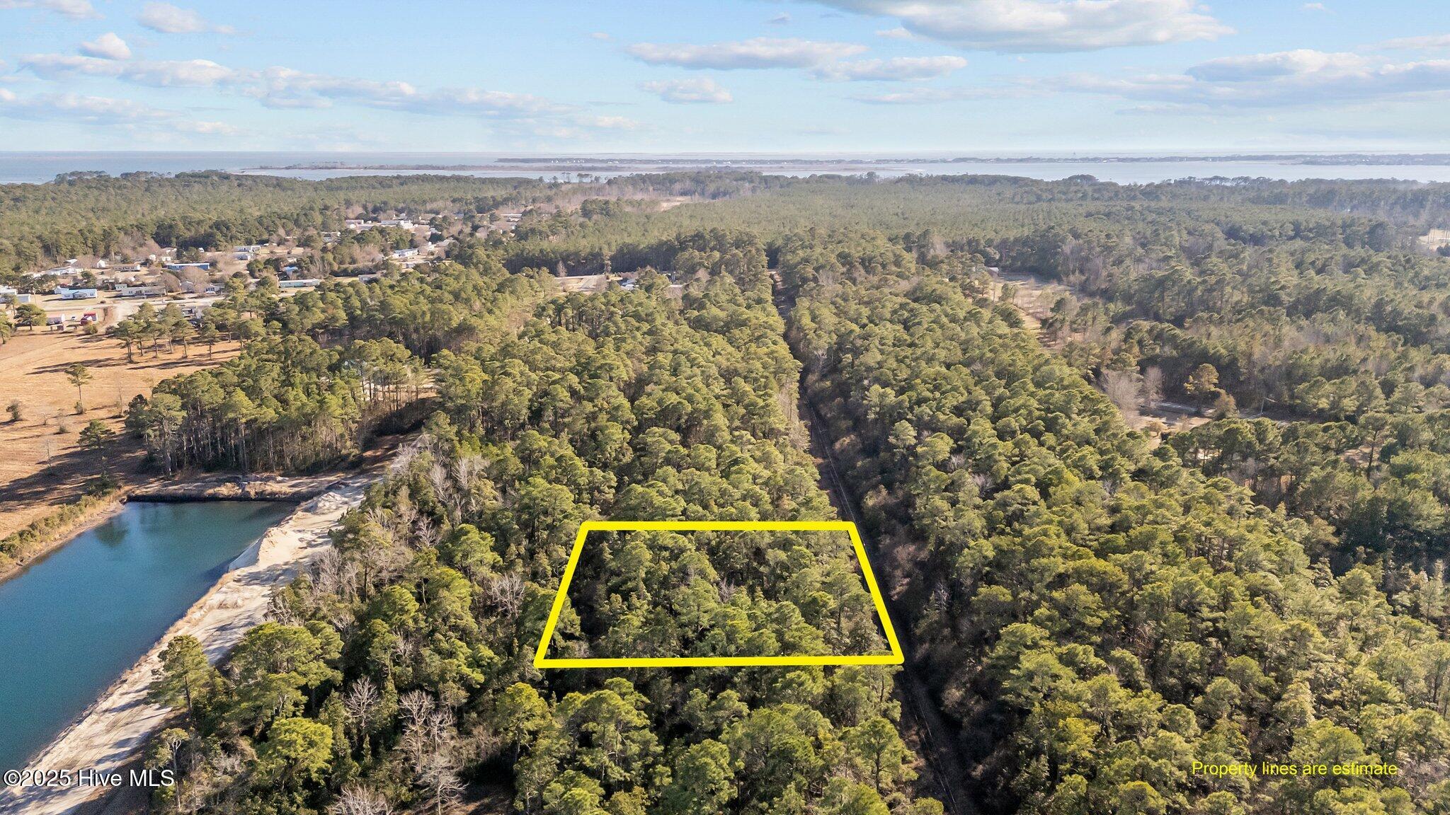 220 Kings Way Gloucester, NC 28528 - Photo 2 of 16 2-web-or-mls-DJI_20250214152222_0410_D_1