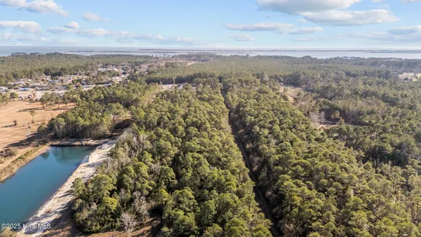 $19,900 | 220 Kings Way, Gloucester, NC 28528