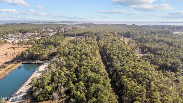 $19,900 | 220 Kings Way, Gloucester, NC 28528