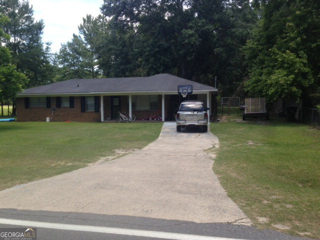 150 Burketts Ferry Road Hazlehurst, GA 31539 - Photo 1 of 1 Main View