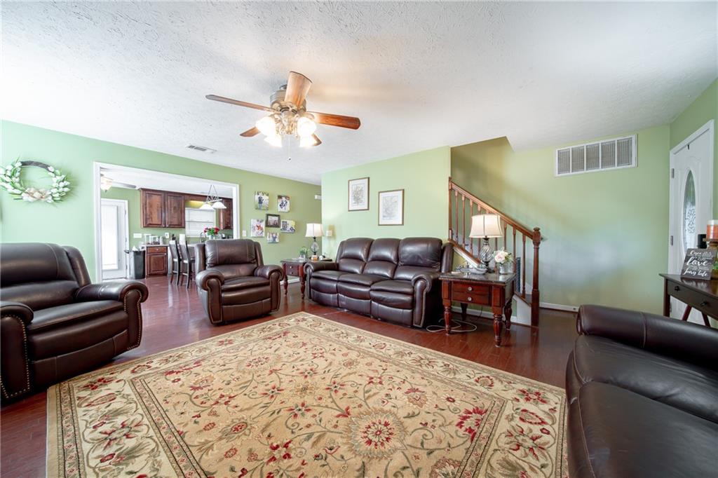 11 Lee Road Salem, AL 36874 - Photo 6 of 36 Gallery Image 6