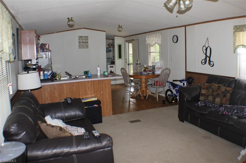 2112 Haystack Road Mount Airy, NC 27030 - Photo 6 of 22 Gallery Image 6