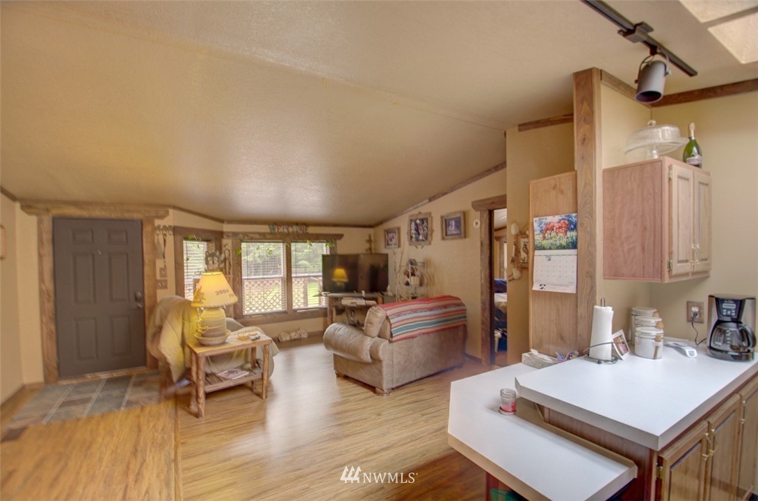 47 Langabeer Road Oakville, WA 98568 - Photo 7 of 27 Gallery Image 7