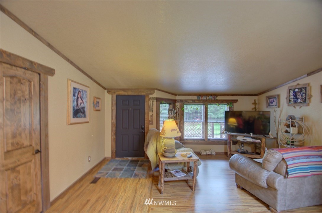 47 Langabeer Road Oakville, WA 98568 - Photo 9 of 27 Gallery Image 9