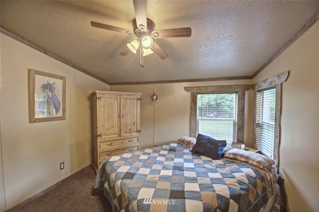 47 Langabeer Road Oakville, WA 98568 - Photo 10 of 27 Gallery Image 10