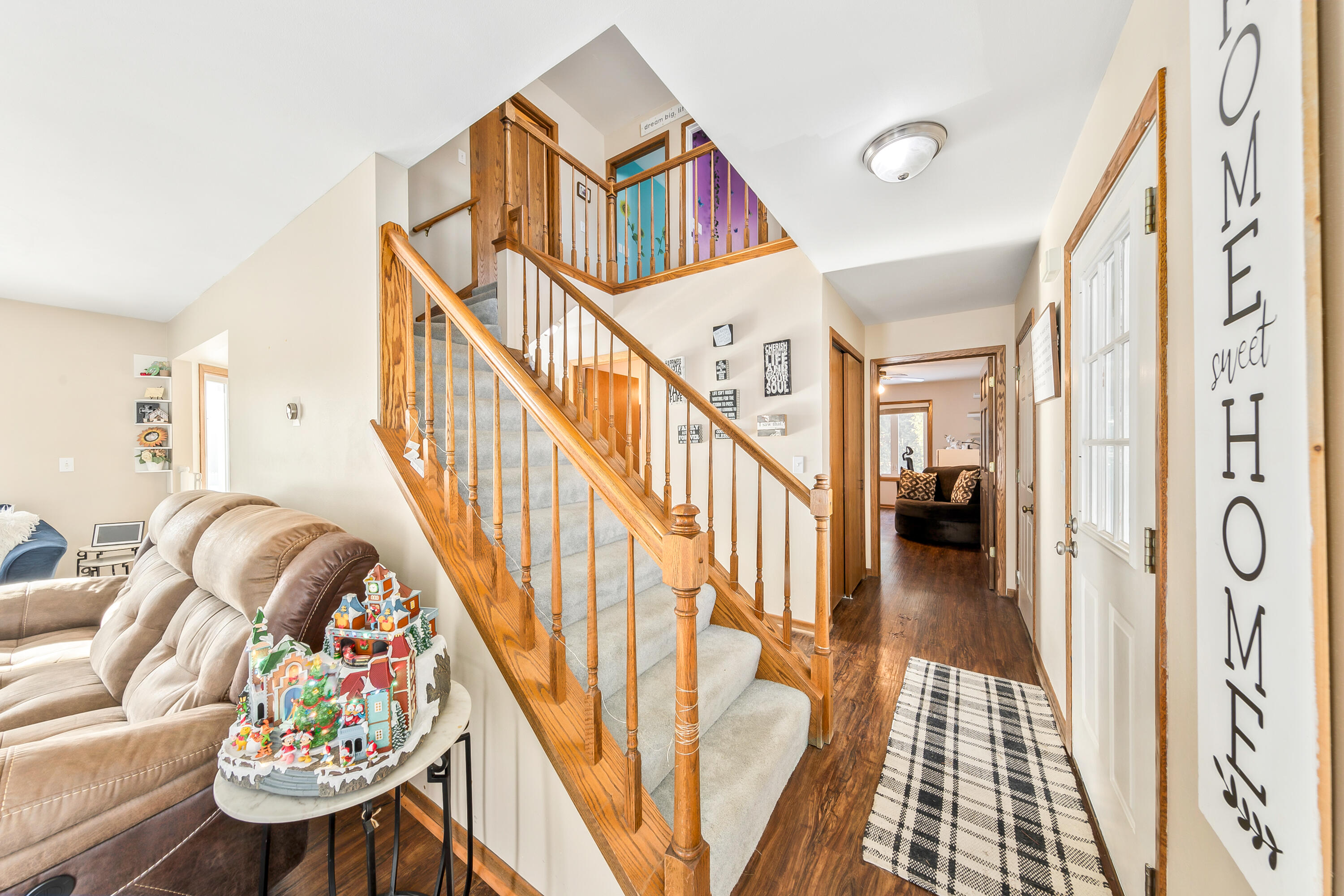 641 Small Farm Road Mukwonago, WI 53149 - Photo 8 of 50 Welcome Home