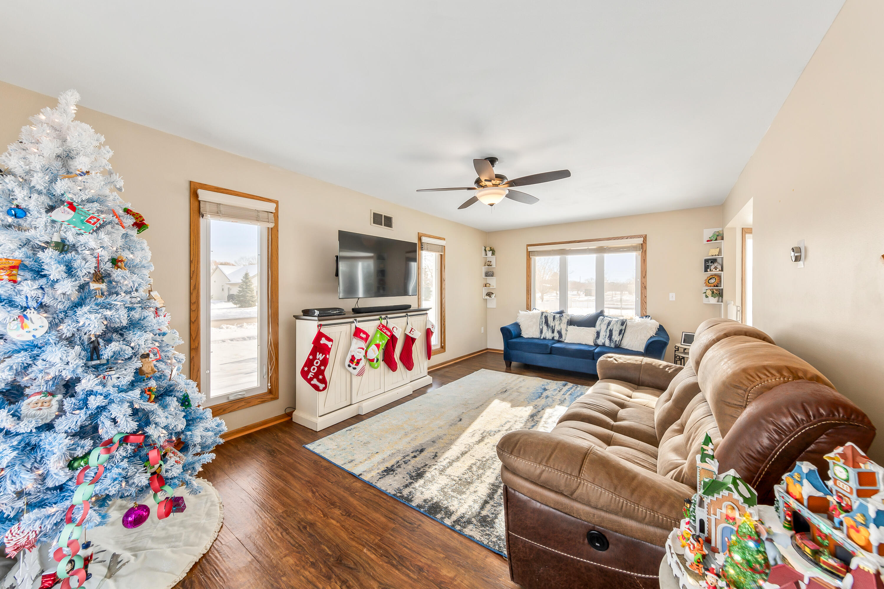 641 Small Farm Road Mukwonago, WI 53149 - Photo 10 of 50 641 Small Farm Rd-12