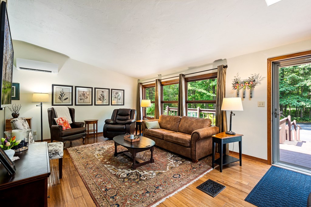 5306 Reynolds Road Sturgeon Bay, WI 54235 - Photo 5 of 63 Gallery Image 5